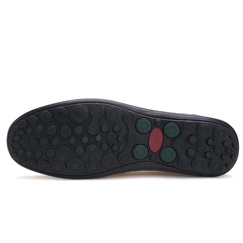Fashion Leather Men Casual Shoes Luxury Brand Formal Men Loafers Moccasins Italian Breathable Slip on Male Boat Shoes Size 37-47