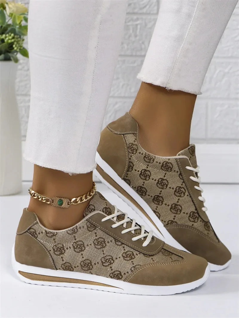 Retro Flower Embroider Brand Design Sneakers Women 2025 Autumn Trend Platform Sneakers Woman Lightweight Flat Heels Casual Shoes