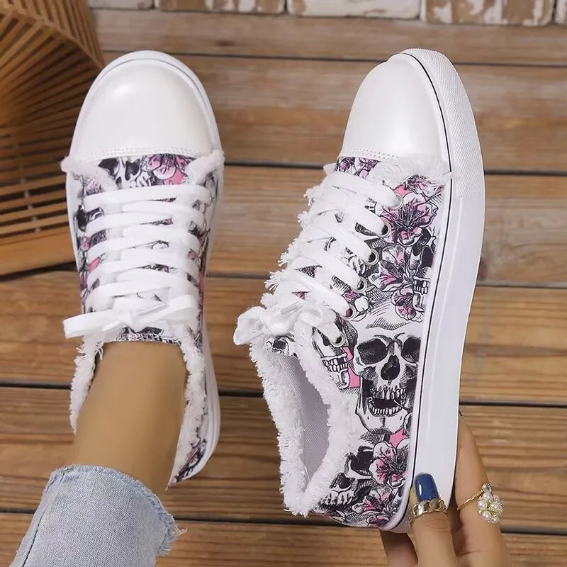 Floral Skull Canvas Shoes 2024 Spring Autumn Women Large Size Flat Sneakers Female Lace-up Shoes Casual Vulcanized Shoes Zapatos