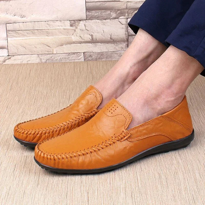 Fashion Leather Men Casual Shoes Luxury Brand Formal Men Loafers Moccasins Italian Breathable Slip on Male Boat Shoes Size 37-47