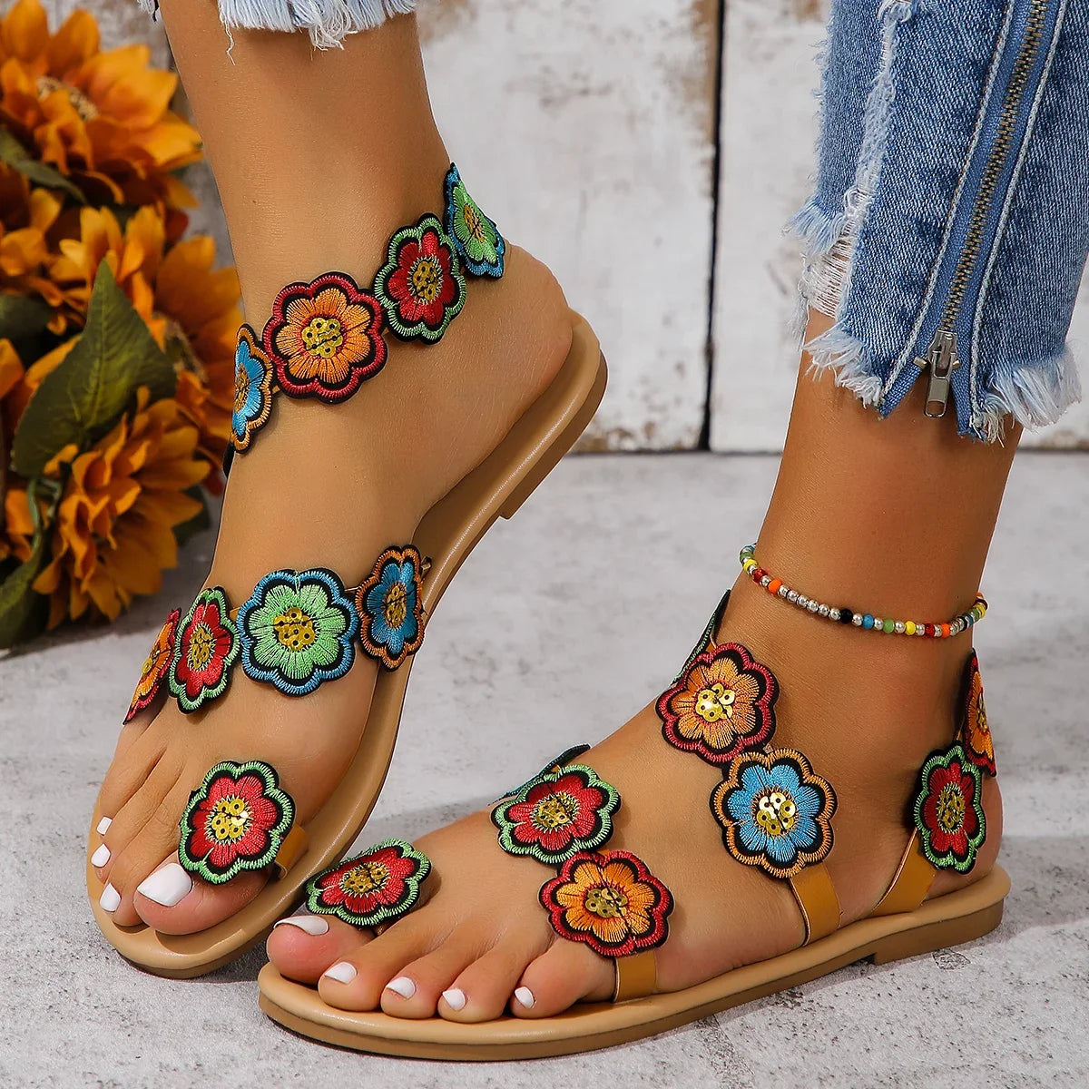 Yellow Embroidered Faux Flower Fashion Sandals Flat Plus Size 43 Summer Outdoor Beach Shoes Travel Mom Shoes