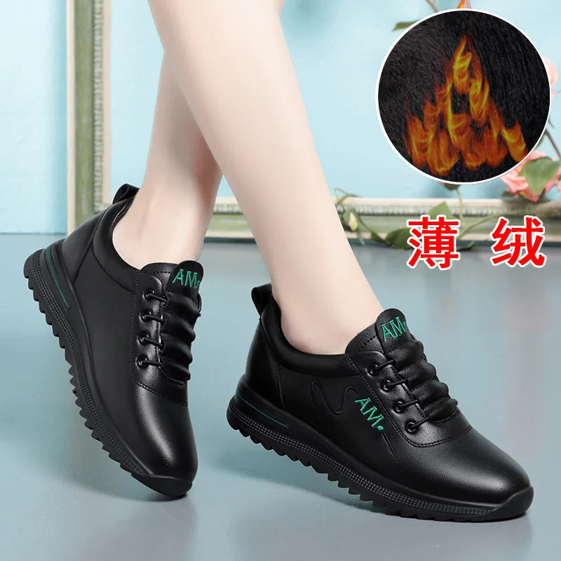 Little White Shoes Women's 2024 New Sports Casual Soft Single Shoes Spring Autumn Designer Sneakers Middle-aged And Elderly