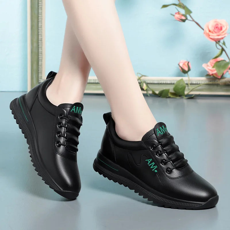 Little White Shoes Women's 2024 New Sports Casual Soft Single Shoes Spring Autumn Designer Sneakers Middle-aged And Elderly