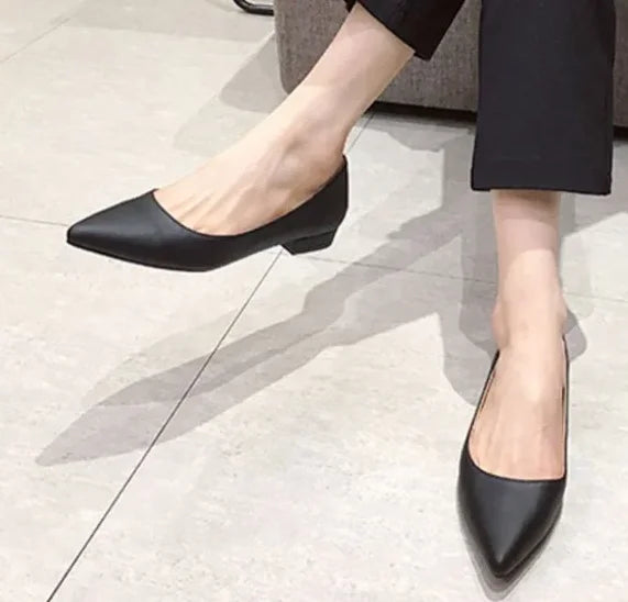 Woman Closed Back Snug Shoes Low Heels 2cm Null Pumps Pointy Toe Slip-On Red Black Beige Narrow Feet Seam Mocasines 34-43 25cm