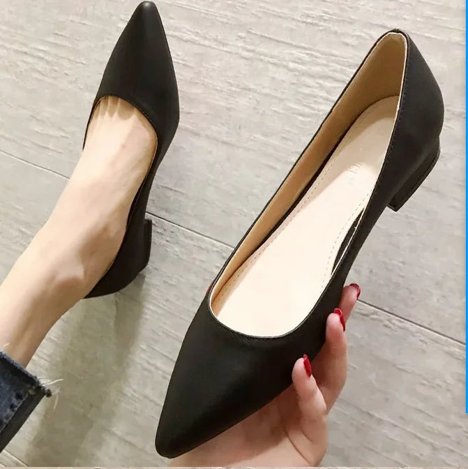 Woman Closed Back Snug Shoes Low Heels 2cm Null Pumps Pointy Toe Slip-On Red Black Beige Narrow Feet Seam Mocasines 34-43 25cm