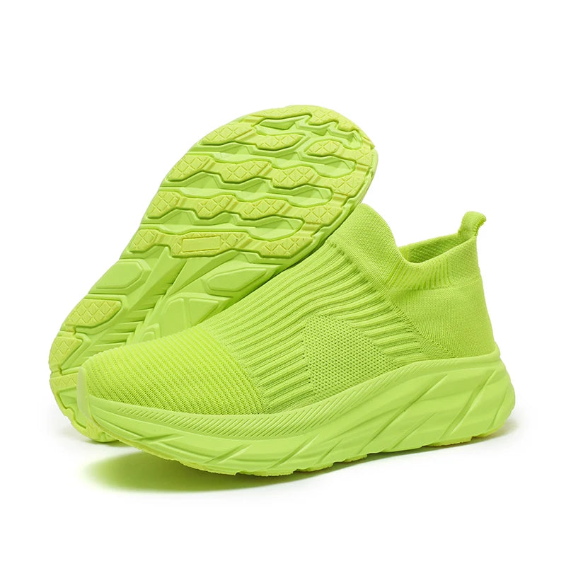 Summer shoes ladies couple casual shoes fashion lightweight breathable walking sneaker covers wear men's mesh flats women plus44
