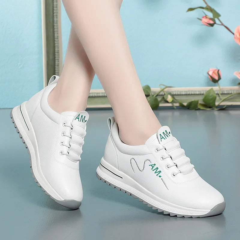 Little White Shoes Women's 2024 New Sports Casual Soft Single Shoes Spring Autumn Designer Sneakers Middle-aged And Elderly